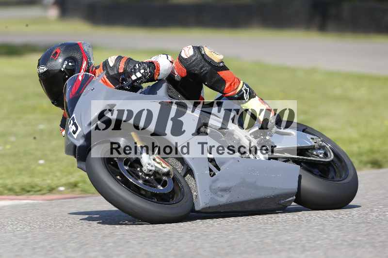 /44 09.08.2025 Plüss Moto Sport ADR/Freies Fahren/3